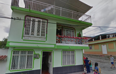 Vendo casa esquinera en Ibagué con 4 rentas de 378 m2